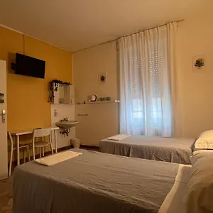 Parini 3*, Cesano Boscone Italia