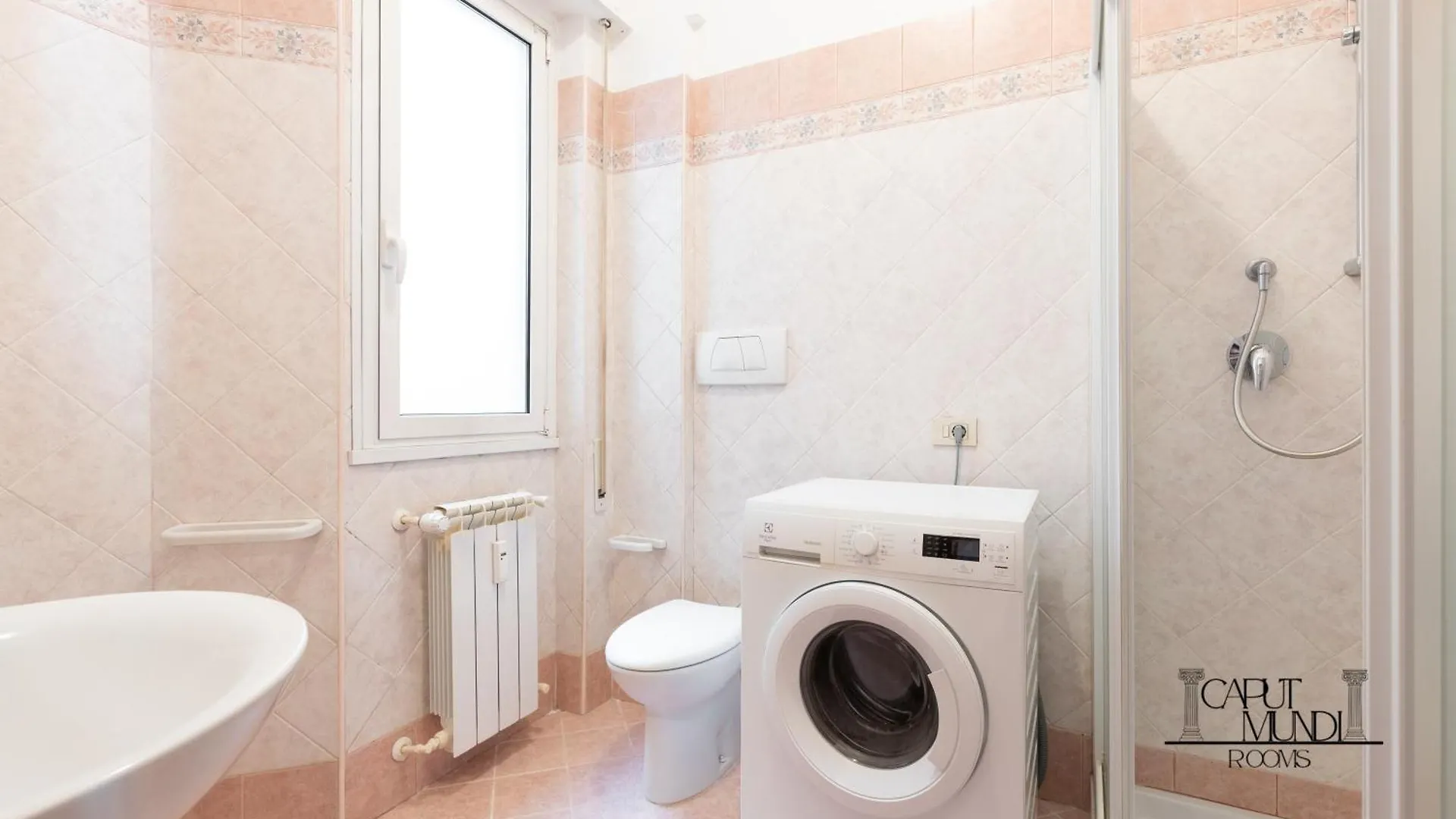Caput Mundi Rooms - 100Mt To Metro A, Terrace, A-C, 15 Min To Center روما 0*,