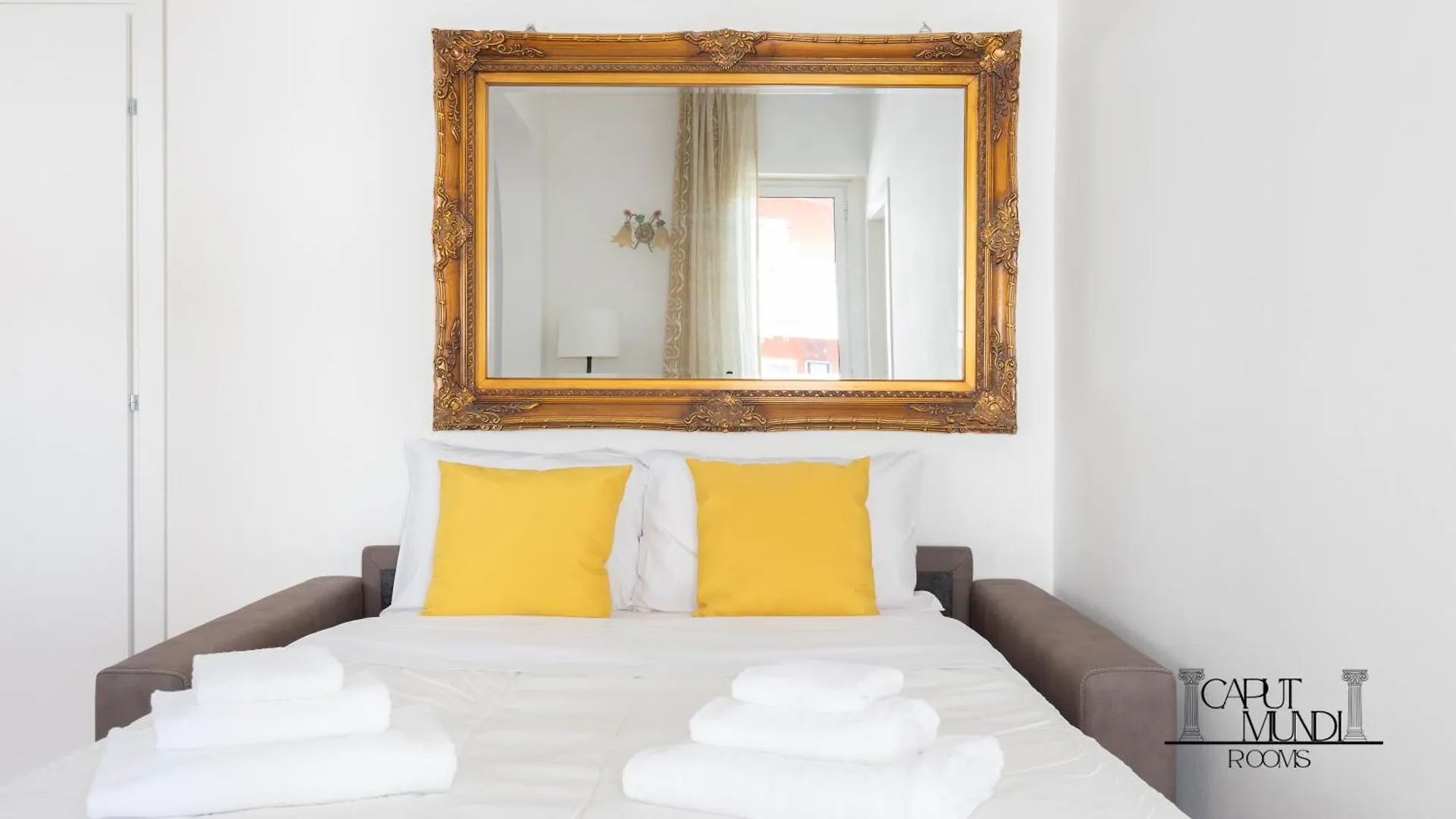 Caput Mundi Rooms - 100Mt To Metro A, Terrace, A-C, 15 Min To Center روما بيت ضيافة