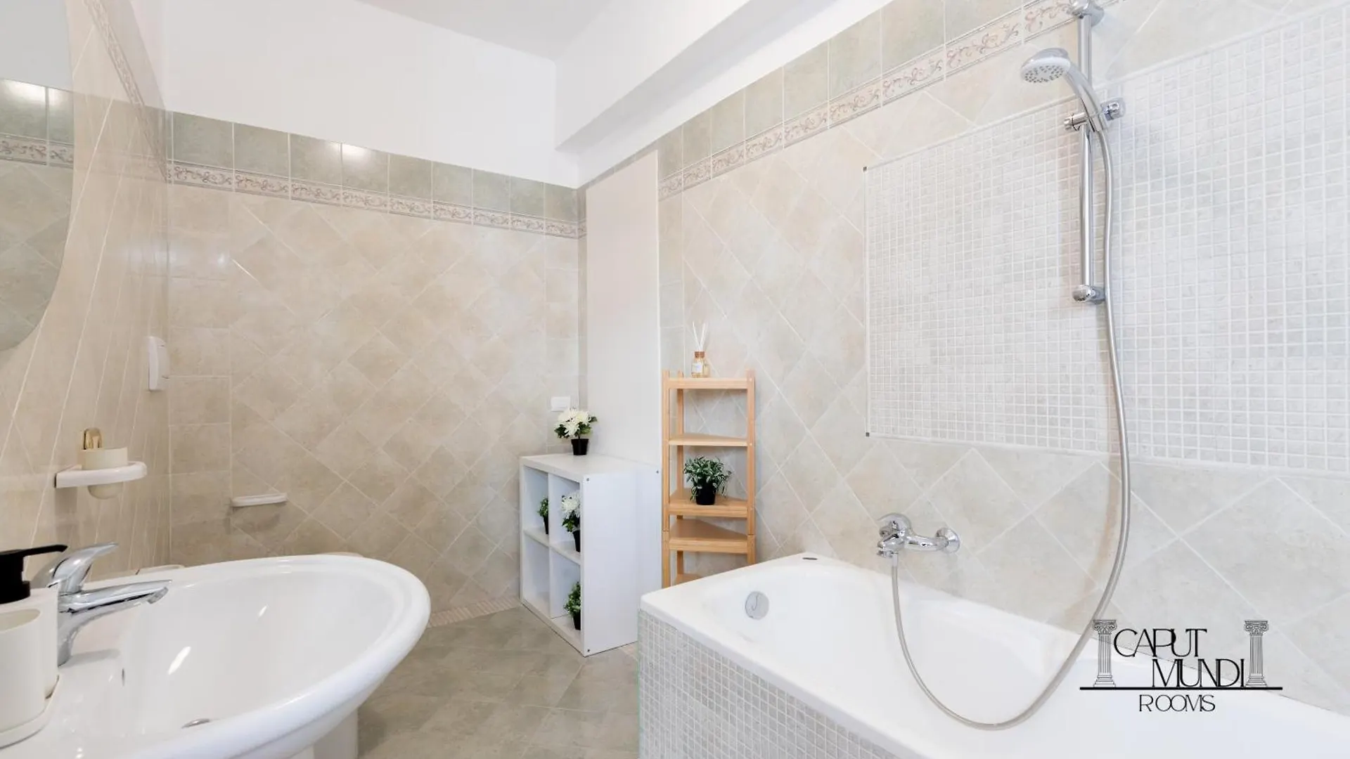 Caput Mundi Rooms - 100Mt To Metro A, Terrace, A-C, 15 Min To Center روما بيت ضيافة