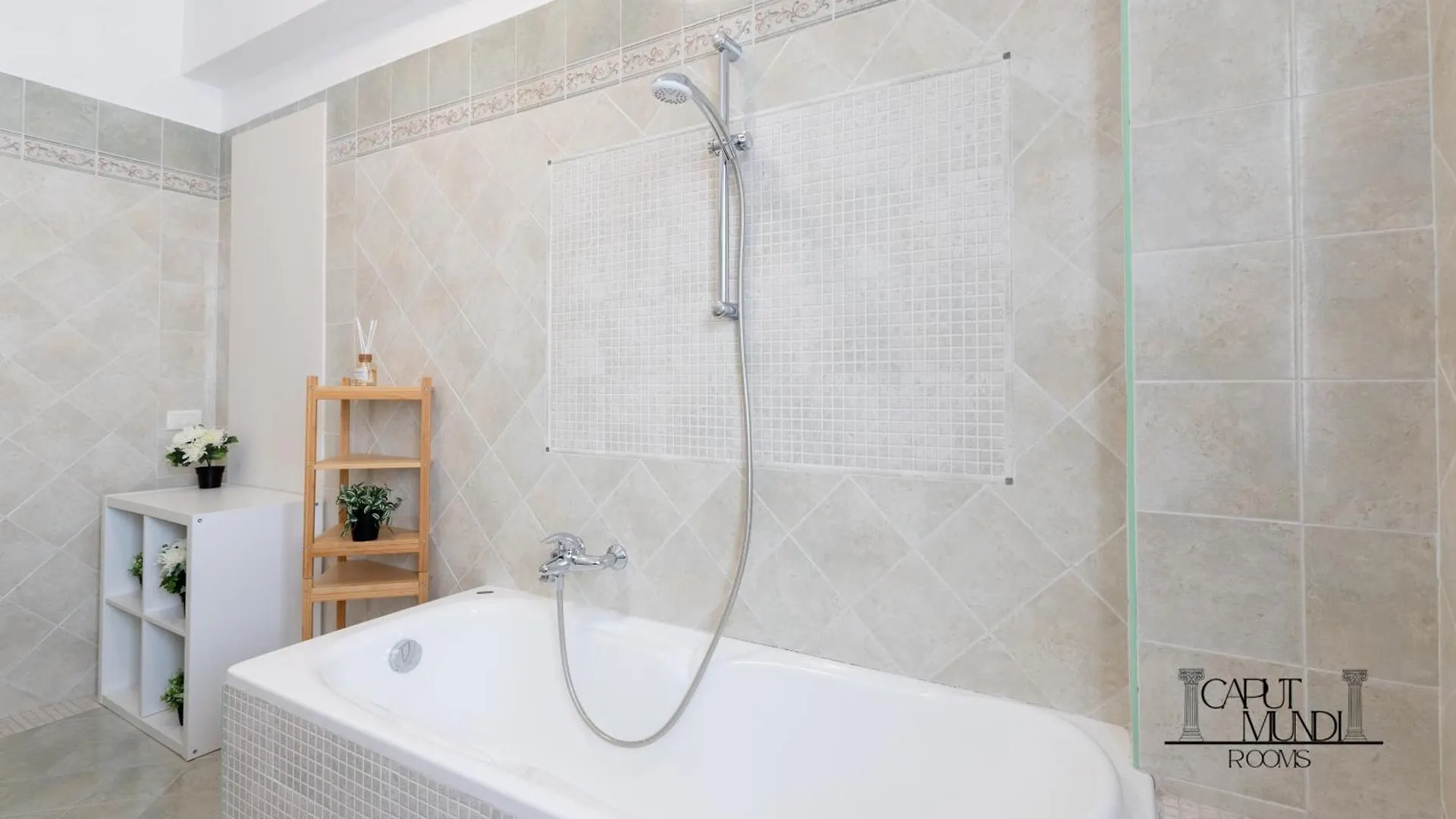 Caput Mundi Rooms - 100Mt To Metro A, Terrace, A-C, 15 Min To Center روما