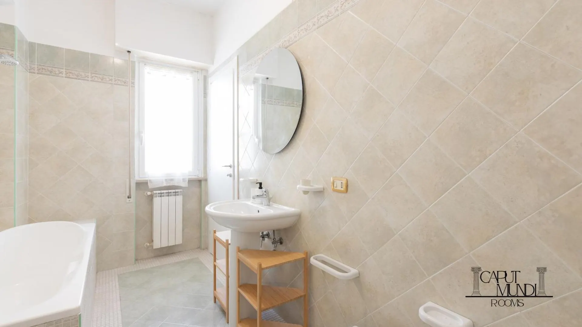 Affittacamere Caput Mundi Rooms - 100Mt To Metro A, Terrace, A-C, 15 Min To Center Roma