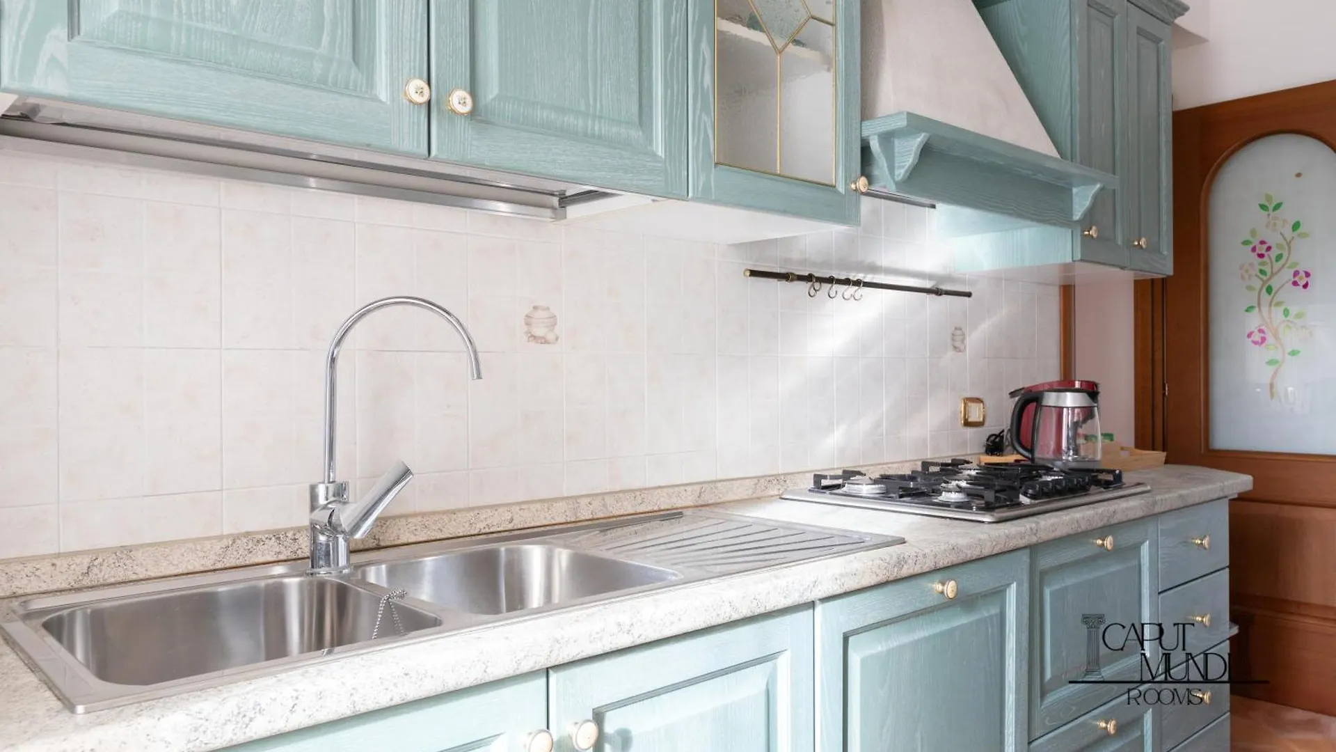 Caput Mundi Rooms - 100Mt To Metro A, Terrace, A-C, 15 Min To Center Roma