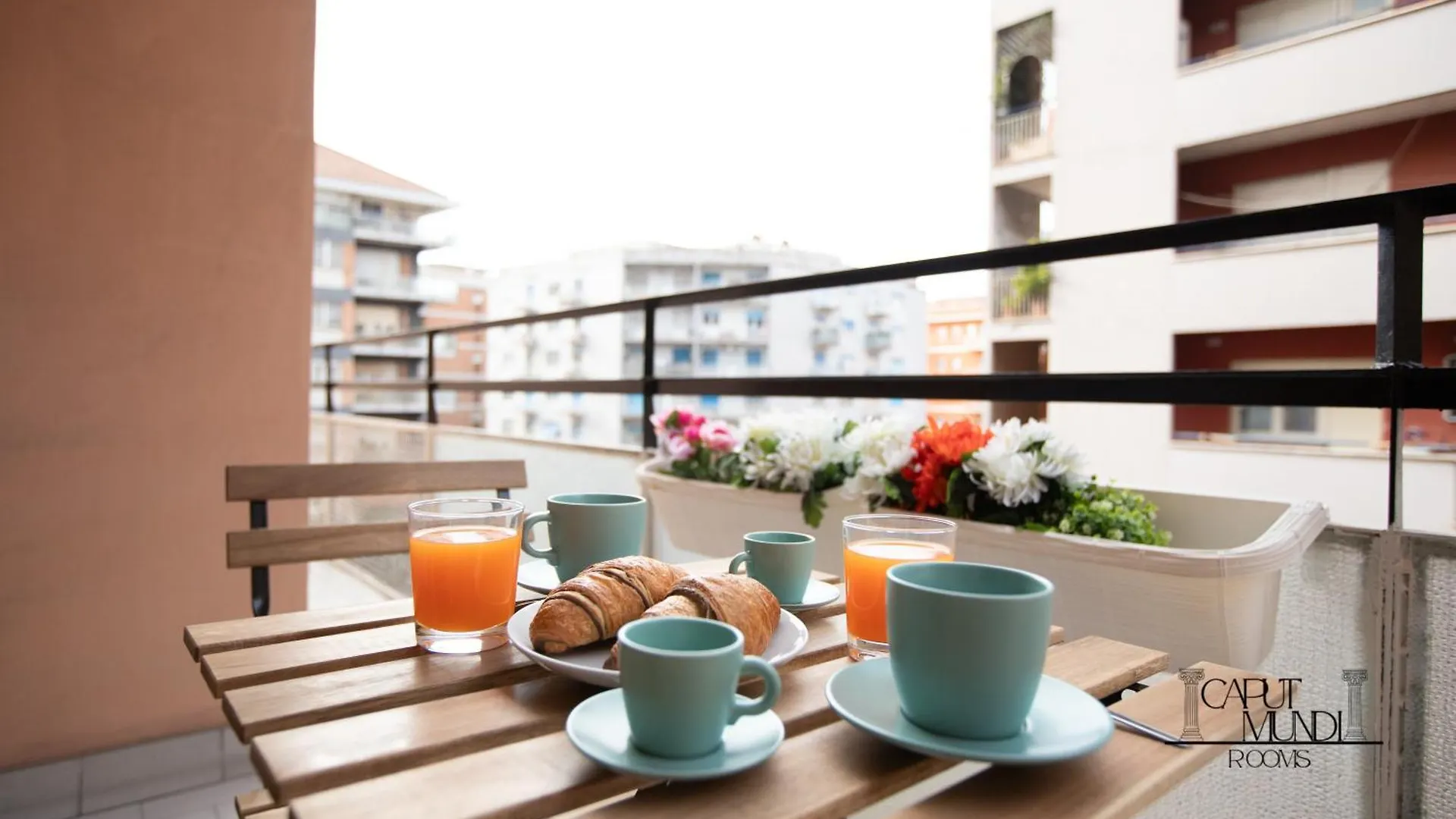 Caput Mundi Rooms - 100Mt To Metro A, Terrace, A-C, 15 Min To Center Roma
